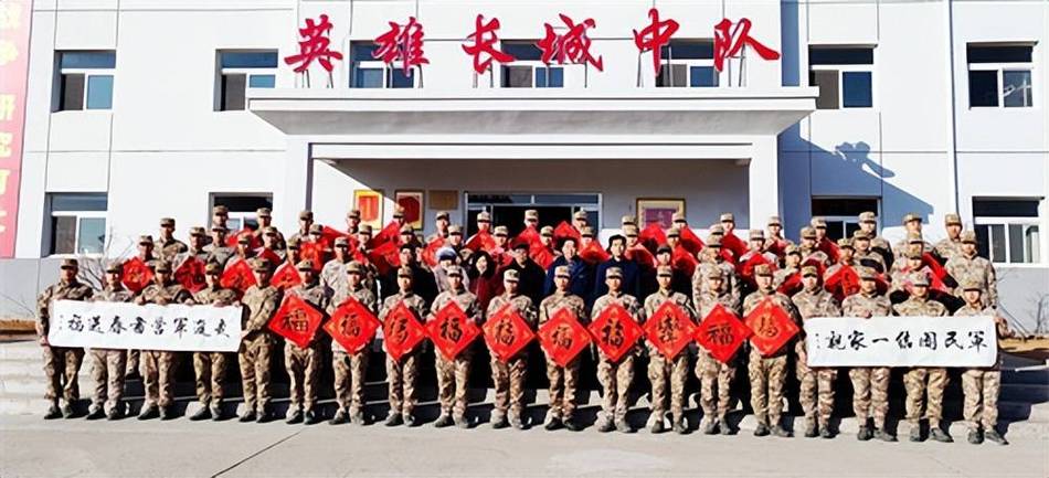 文化甘泉潤兵心——持續(xù)開展\